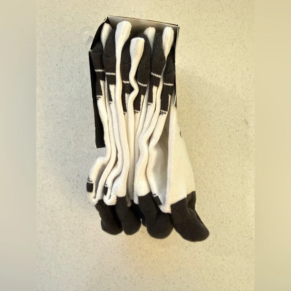 Under Armour Men's White and Black Performance Socks
